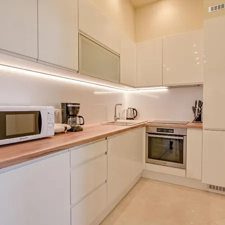 Luxury Tunera
