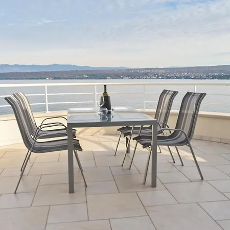 Luxury Tunera