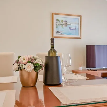 Guest house Luxury Tunera