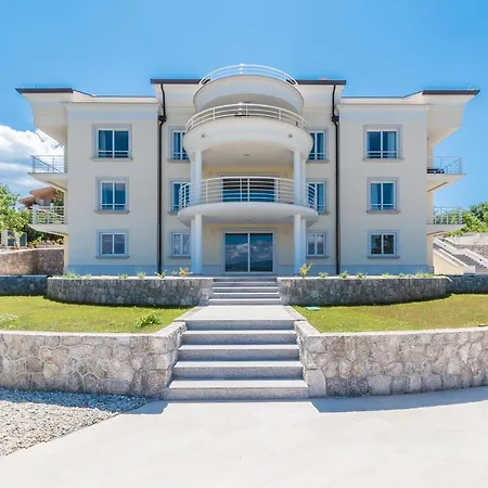 Luxury Tunera 5* Porat (Krk)