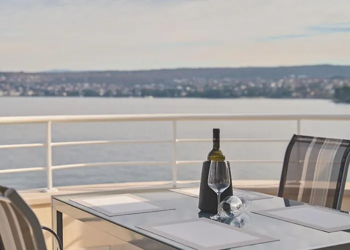 Luxury Tunera 5* Porat (Krk)