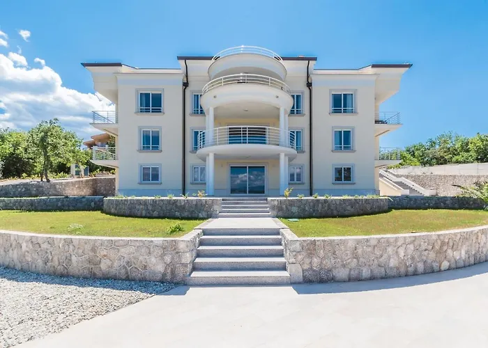 Luxury Tunera 5* Porat (Krk)