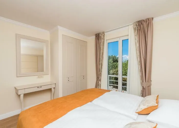 Luxury Tunera